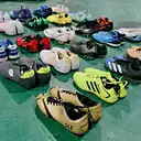 zapatos de futbol usados ​​para hombre